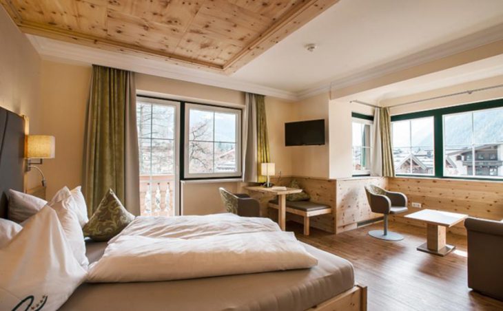 Hotel Robert in Mayrhofen , Austria image 21 